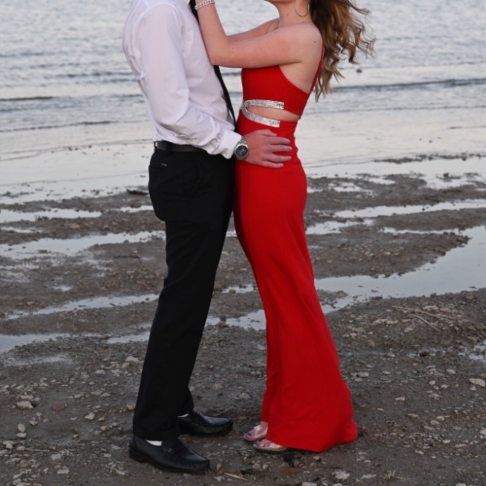 David’s Bridal bright red prom dress